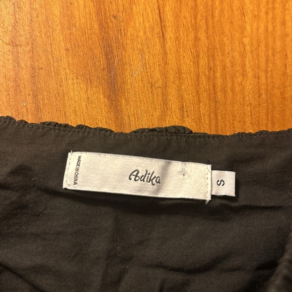 Adika top - Picture 2 of 3